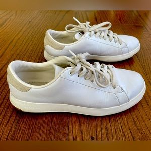 White Cole haan sneakers